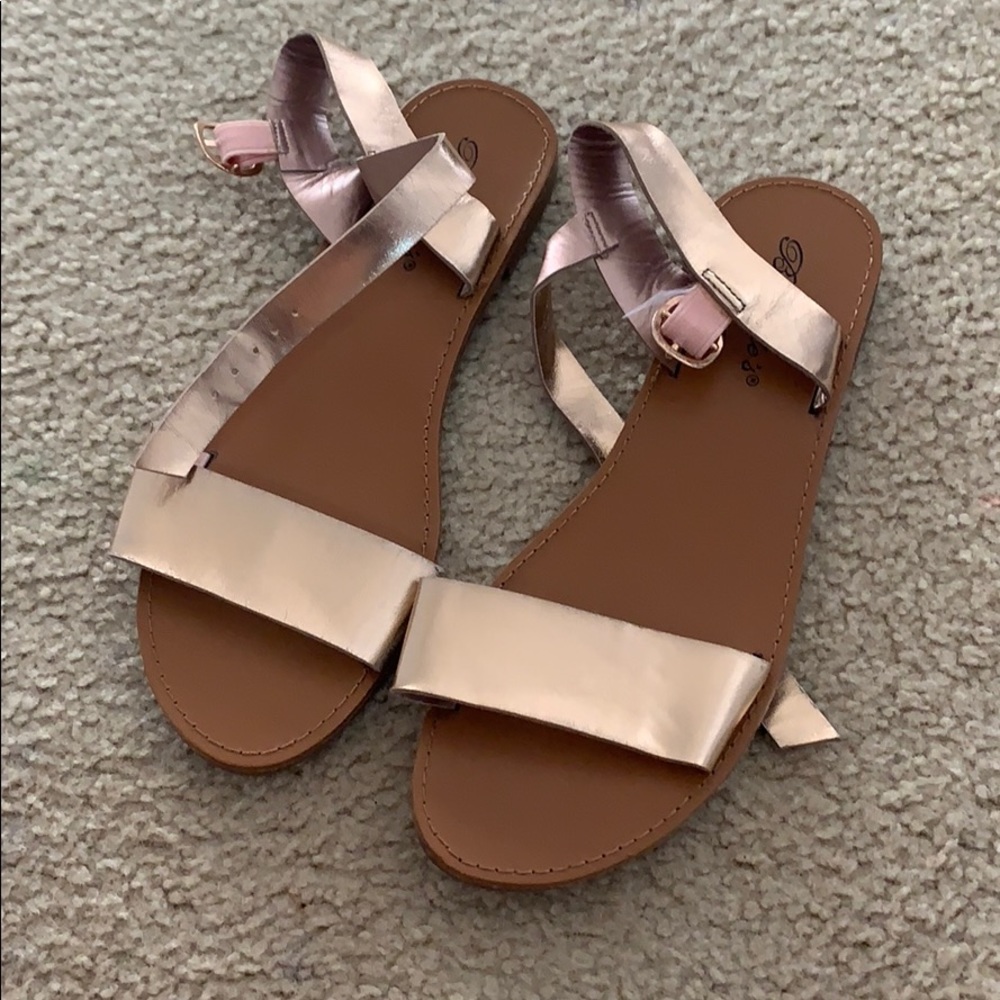 Gold/ rose gold sandals size 8 never worn